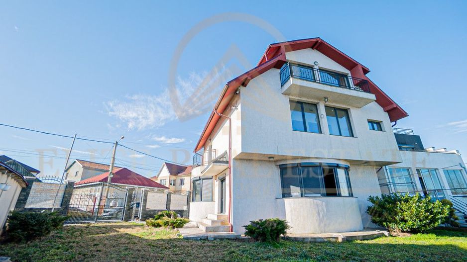 Năvodari - Casă exclusivistă cu ponton privat – Primul rând la lac - Poză 52