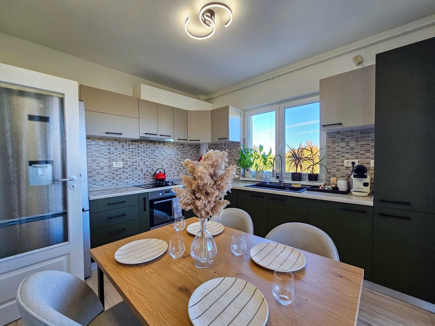 Proprietar, închiriez apartament 3 camere în Dumbrăvița (3 min Auchan) - Poză 8