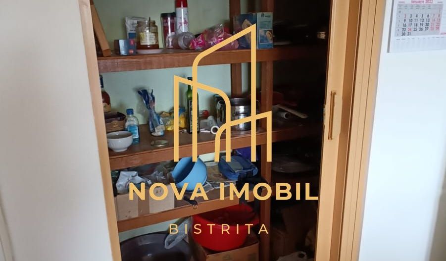 Casa cu spatiu comercial Chintelnic - Poză 4