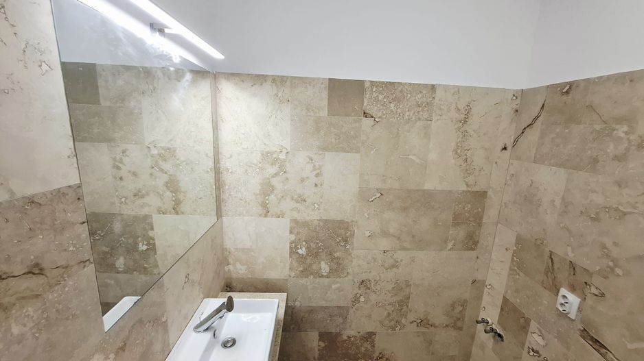 BUFTEA - APARTAMENT 3 CAMERE CU TRERASA SI CURTE. - Poză 9
