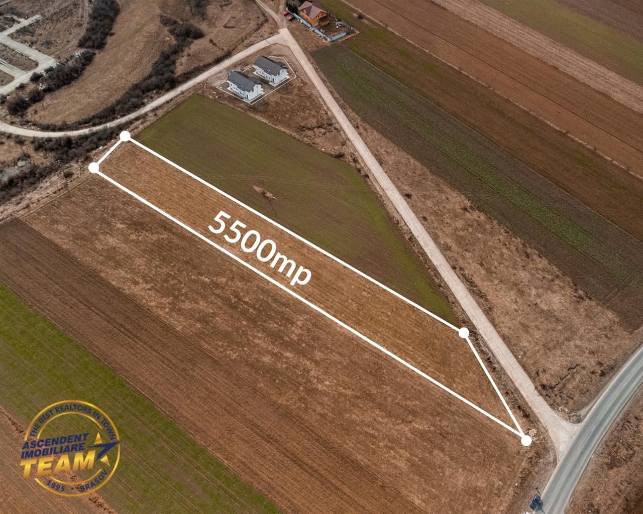 Film Prezentare! 5.500 mp, intravilan, ideal constructii case, Tarlungeni,Brasov - Poză 1