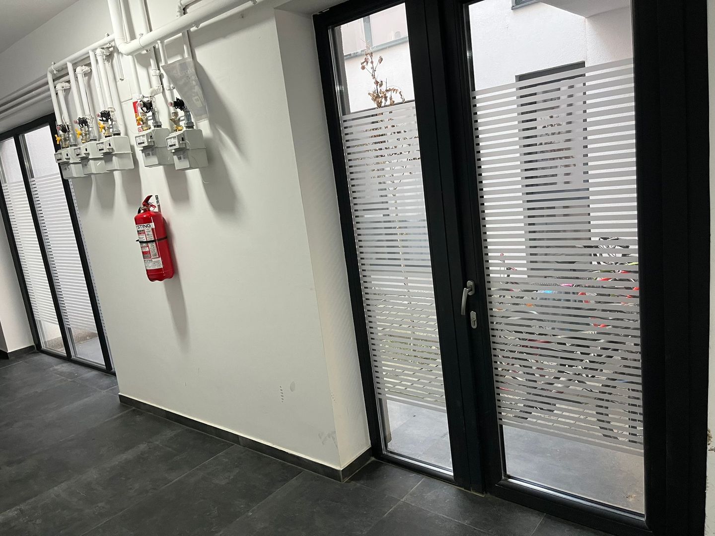 Apartament modern I Liniște și aer curat I Dumbavita - Poză 12