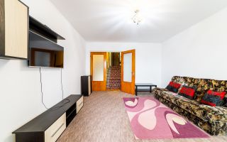 VÂNDUT!!! Apartament spațios cu 3 camere, zona Polivalentă - Poză 2