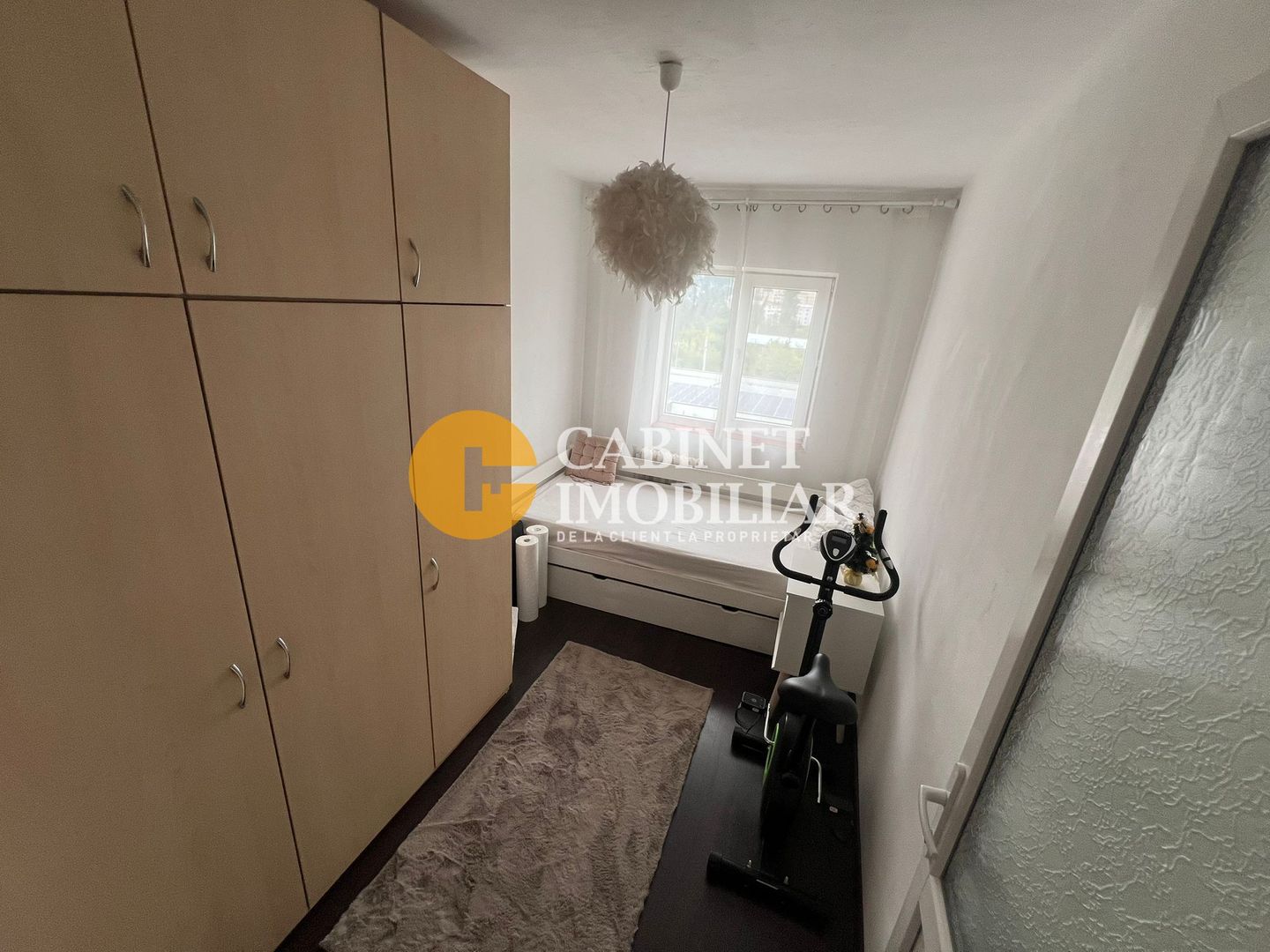 Apartament 3 Camere - SEMICENTRAL - Poză 2