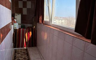 Apartament cu 2 camere zona micro39C - Poză 8