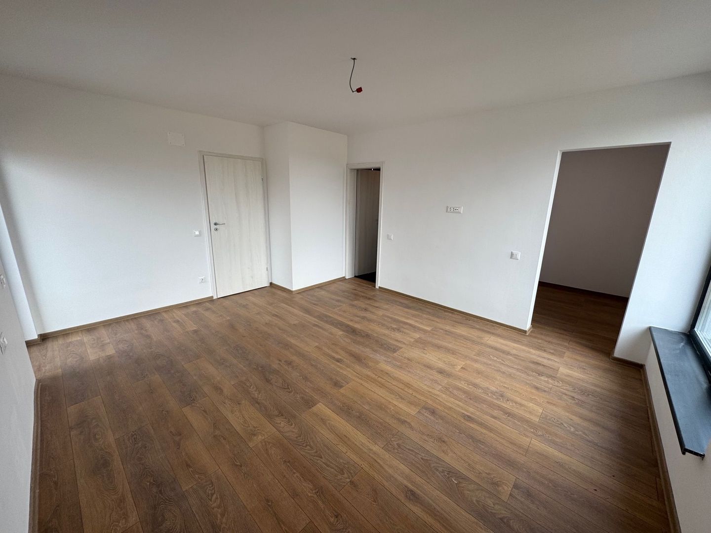 Vile Tunari, TOATE UTILITATILE, zona f buna - Poză 14