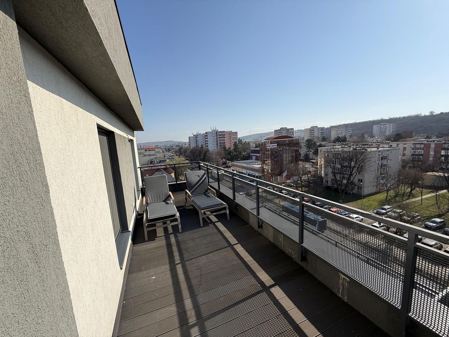 Apartament bloc NOU,4 camere,3 bai,2 terase,parcare privată - Poză 8