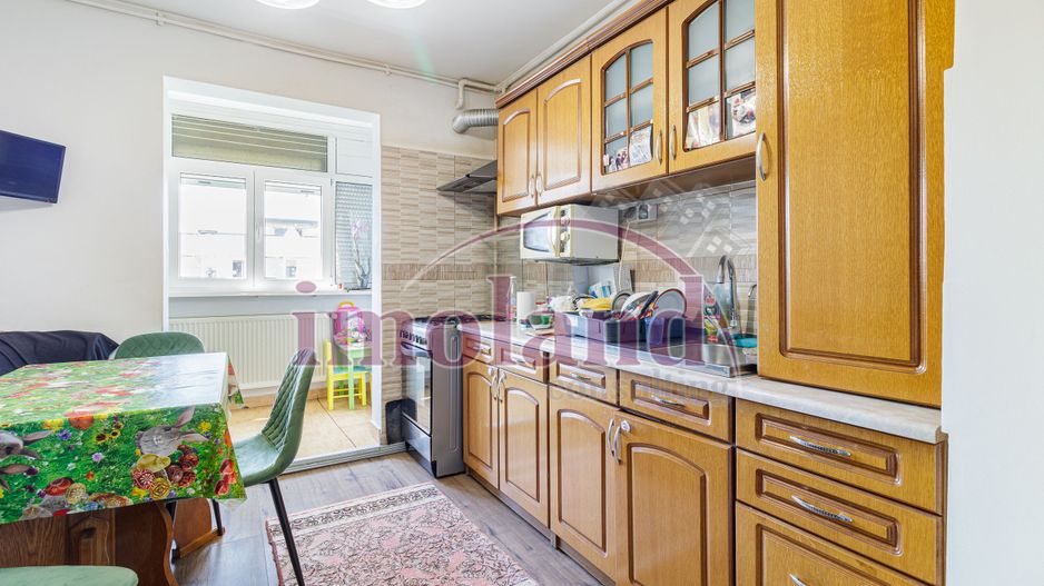 Apartament - 3 camere cu centrala proprie - Vanzare - Pta Rahova - Poză 4