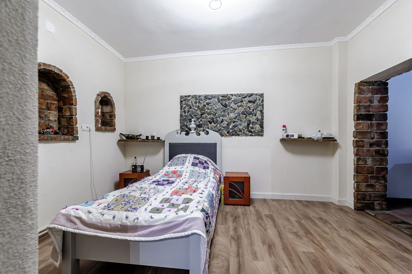 Casa din caramida 4 camere - Teren 1603mp - Livada, Arad - COMISION 0% - Poză 3