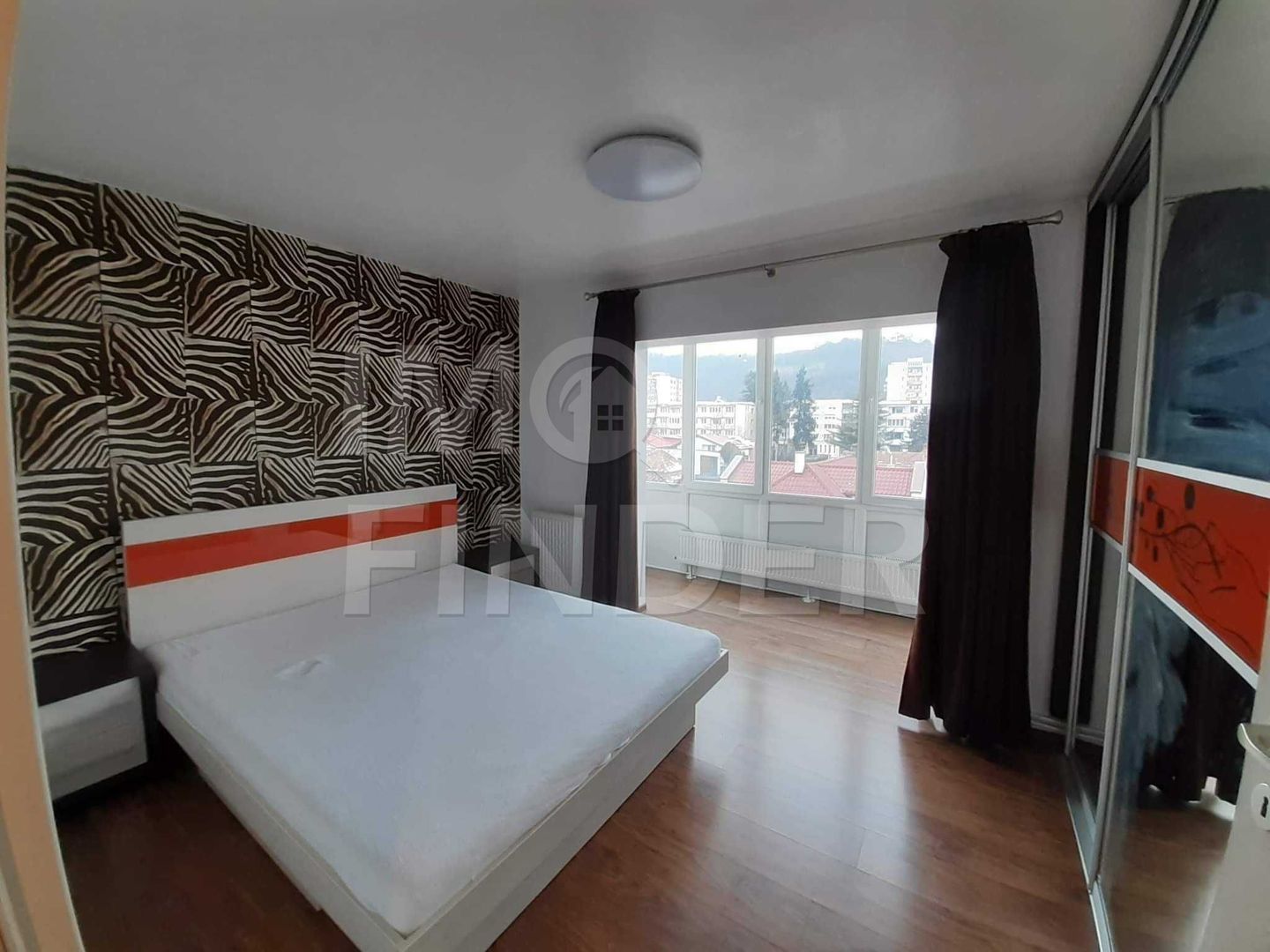 Apartament 4 camere zona Grigorescu - Poză 1