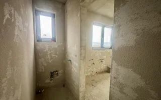 Casă individuală pe un nivel cu vedere panoramică spre munte - Poză 15