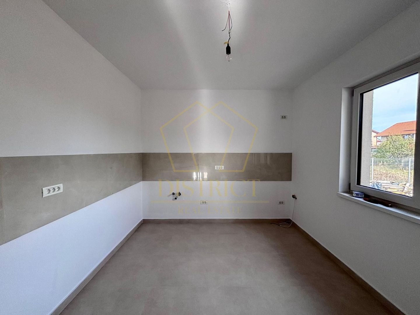 Casa individuala pe parter, 3 dormitoare | Dumbravita - Poză 3