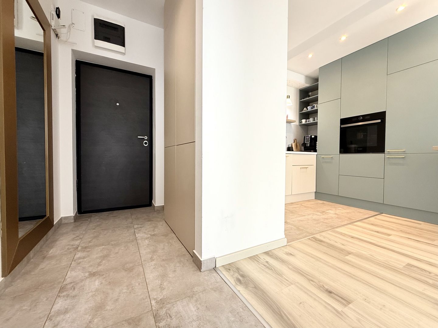 Priveliște care îți taie respirația, confort si eleganta, zona Lipovei - Poză 16