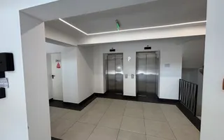 Apartament 3 Camere Decomandat | Terasă 23 mp cu Vedere la Lac + Parcare - Poză 20