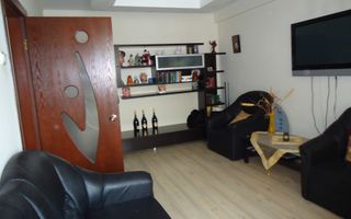 OFERTĂ! Apartament 2 camere mobilat, decomandat, balcon închis, lângă metrou - Poză 2