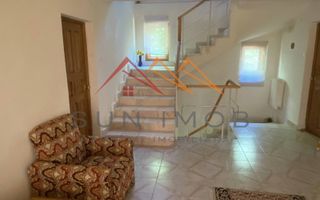 Vila de vanzare, teren 3100 mp, 7 camere, 6 grupuri sanitare, 3 CT, an 1997 - Poză 28