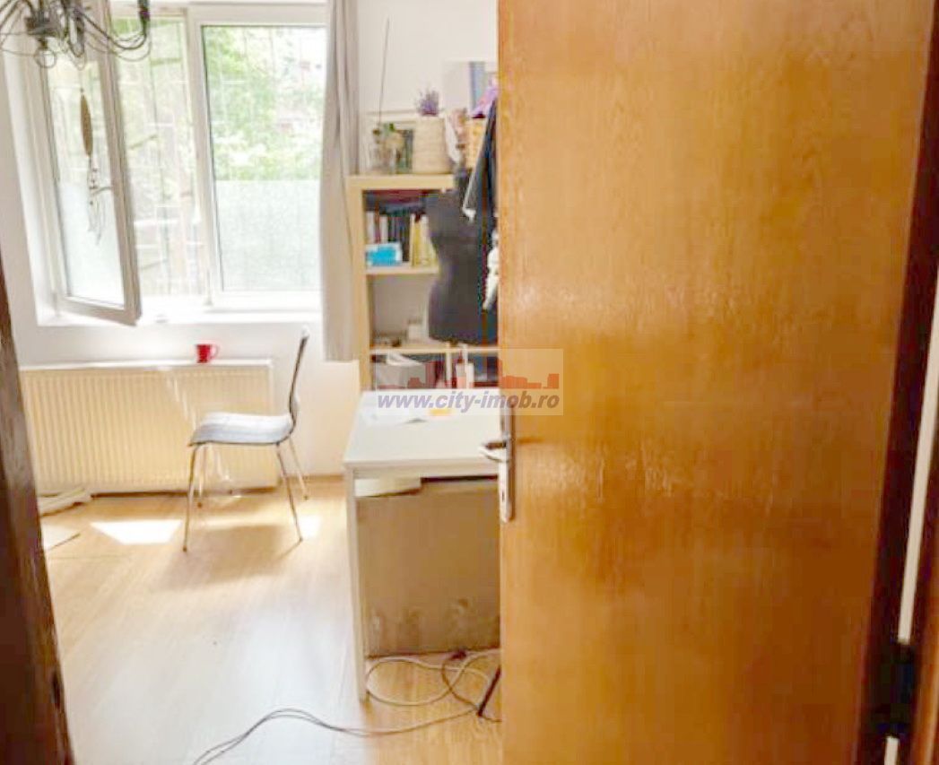 Vanzare Apartament 2 Camere,  Stefan Cel Mare - Poză 2