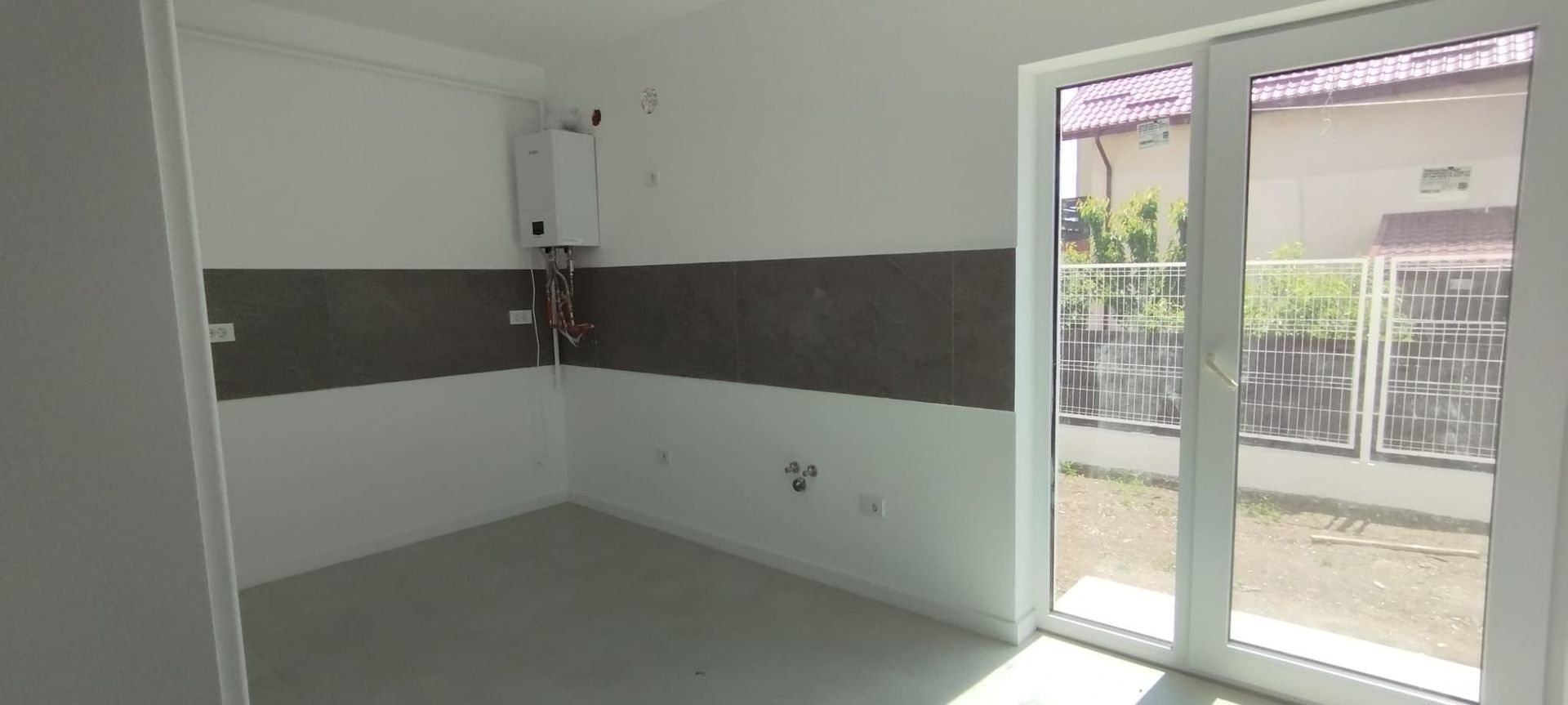 APARTAMENT 4 CAMERE 2 BAI GRADINA PACURARI REDIU - Poză 4