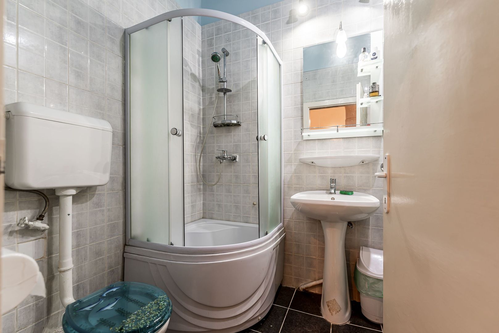Apartament ultracentral cu 3 camere plus un bonus Comision 0 - Poză 9