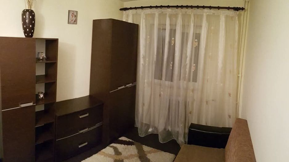 Apartament 3 camere- Tatarasi Metalurgie-450euro - Poză 3