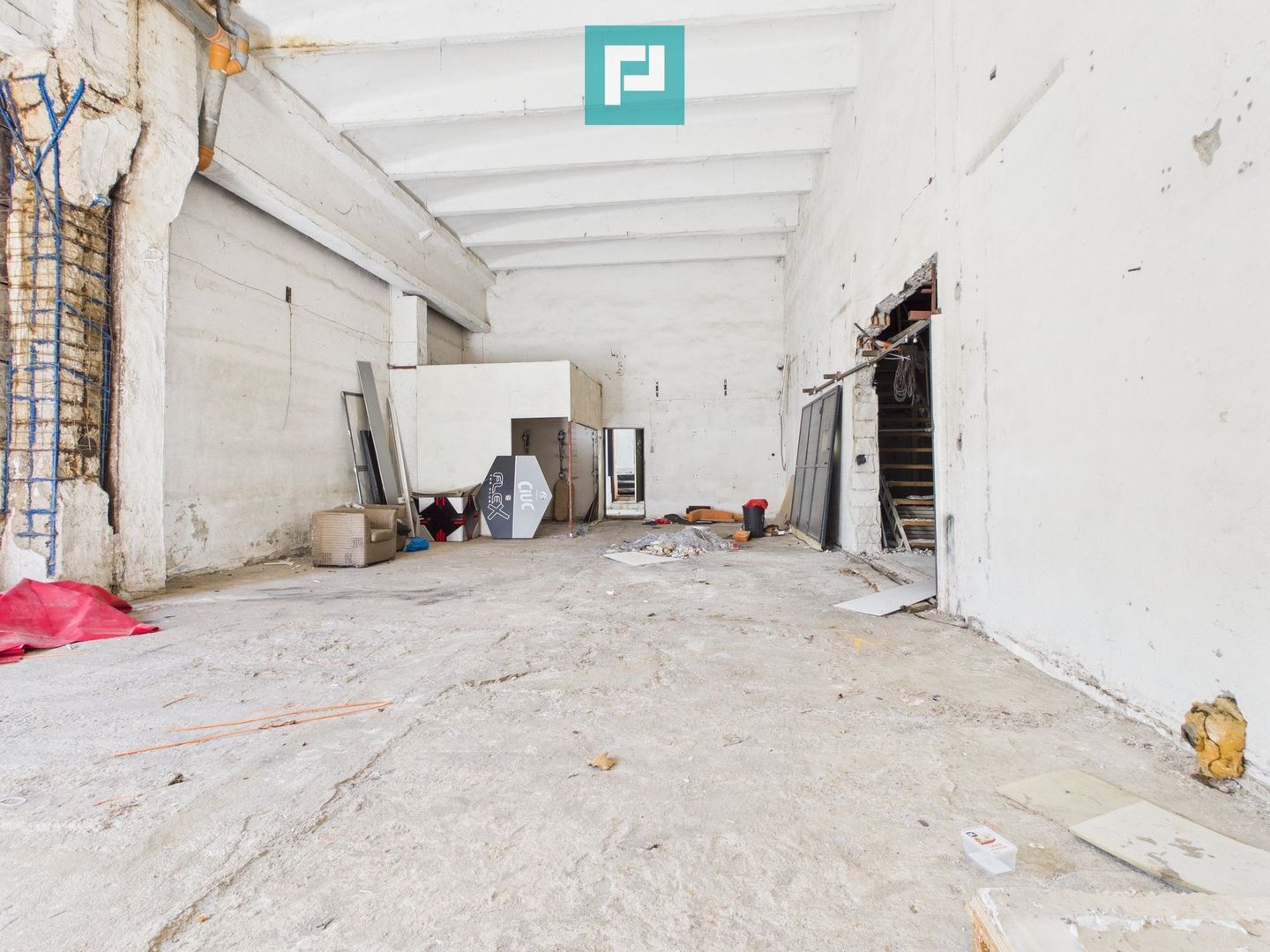 Spațiu industrial 1000 mp de închiriat Aradul Nou - Poză 8