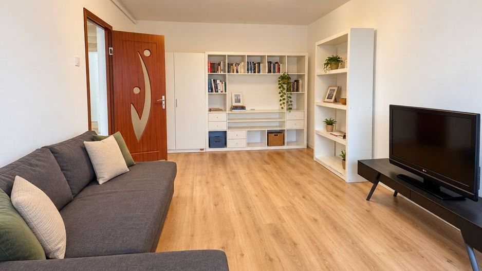 APARTAMENT 2 CAMERE DE ÎNCHIRIAT | UNIRII – TINERETULUI | PET FRIENDLY - Poză 2