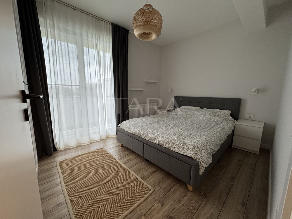 Apartament cu 2 camere de vânzare - Zona Străzii Paris. - Poză 4