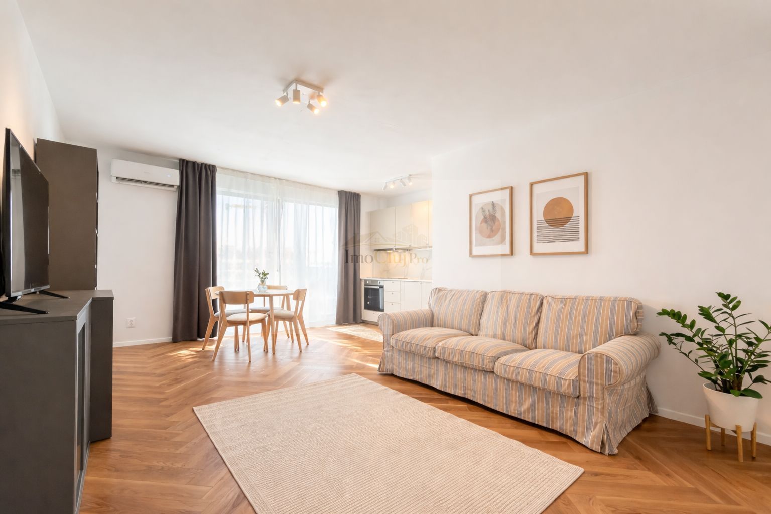 Vanzare Apartament 2 camere, luminos – ansamblu nou, zona Între Lacuri - Poză 1
