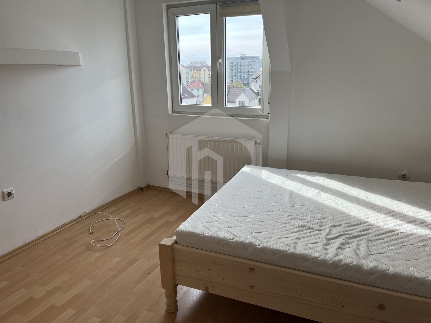 Apartament de inchiriat in Turnisor- Aleea Iasomiei - Poză 5