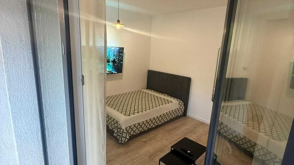 Garsonieră modernă de închiriat - Poză 2