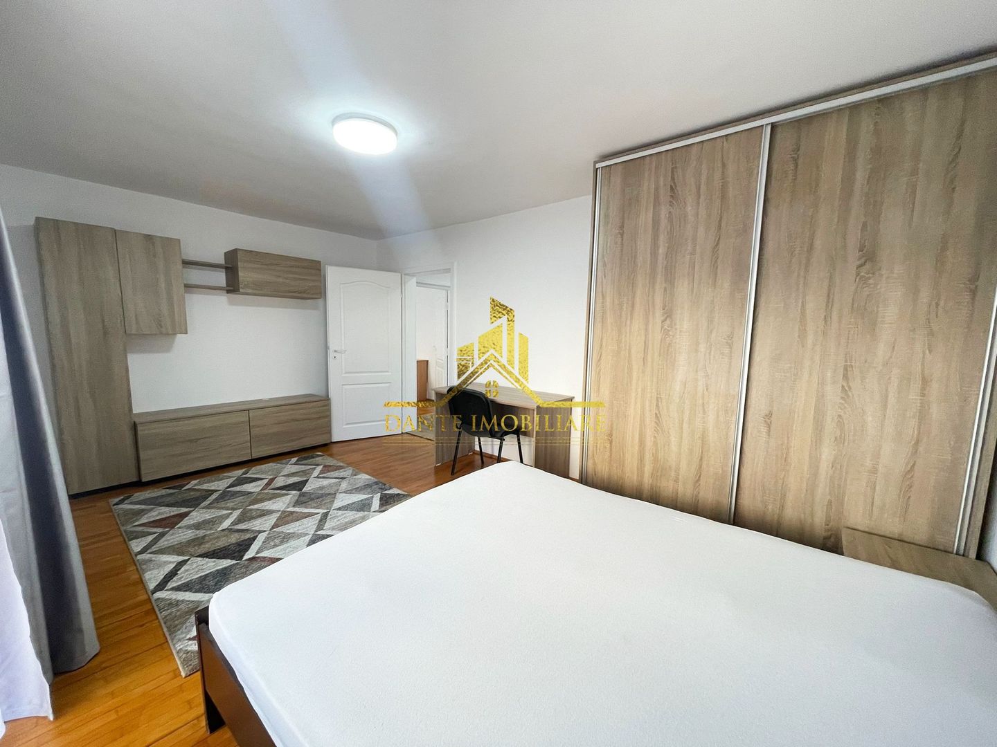 3 camere, mobilat modern, LA CHEIE, balcon, Zorilor, SIGMA - Poză 2