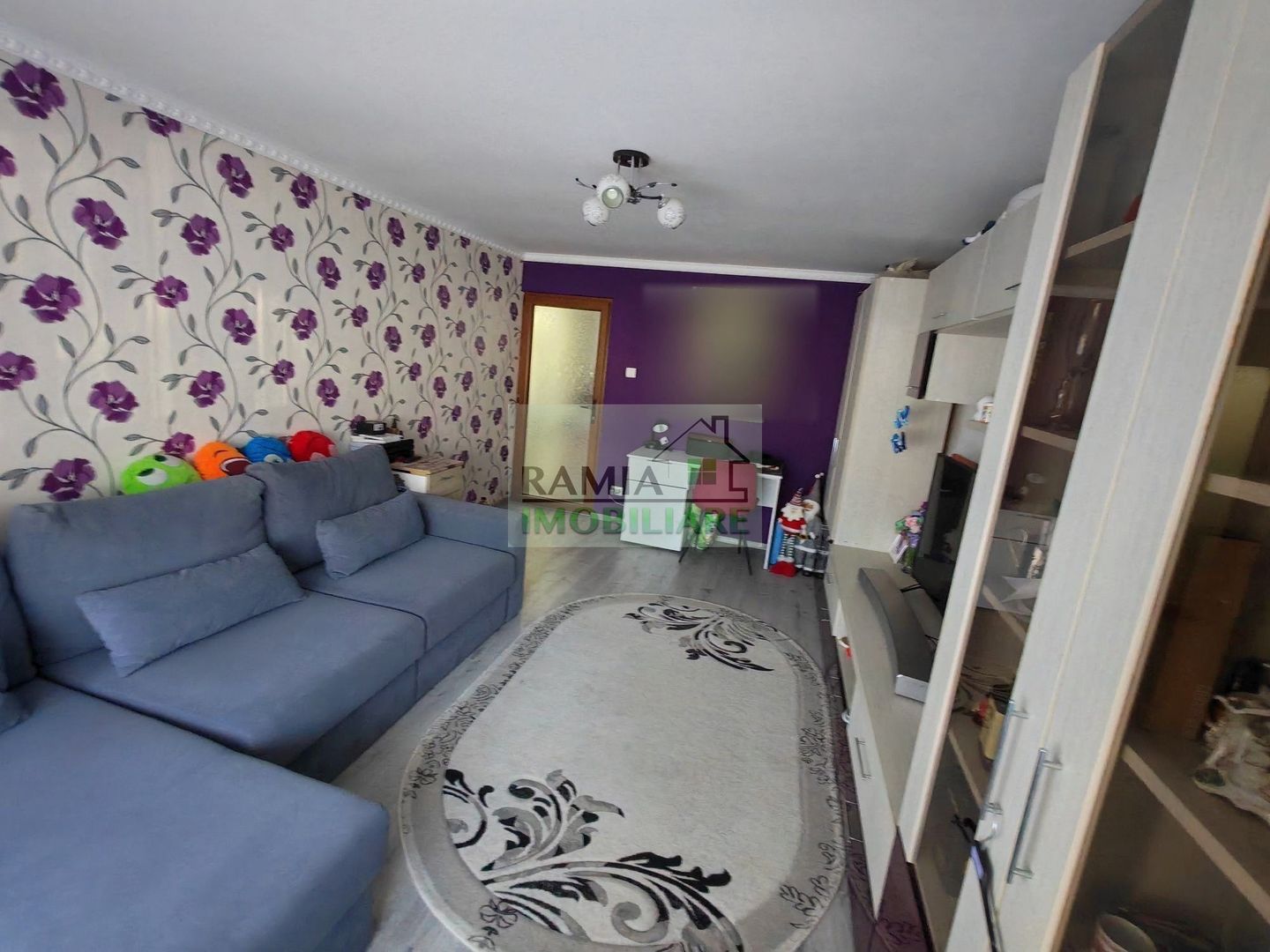Apartament 3 camere decomandat, 67 mp, 2 locuri de parcare, Boxă - Poză 1