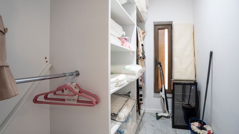 Casa lux Santandrei 3 dormitoare 2 bai 2 terase 2 bucatarii - Poză 14