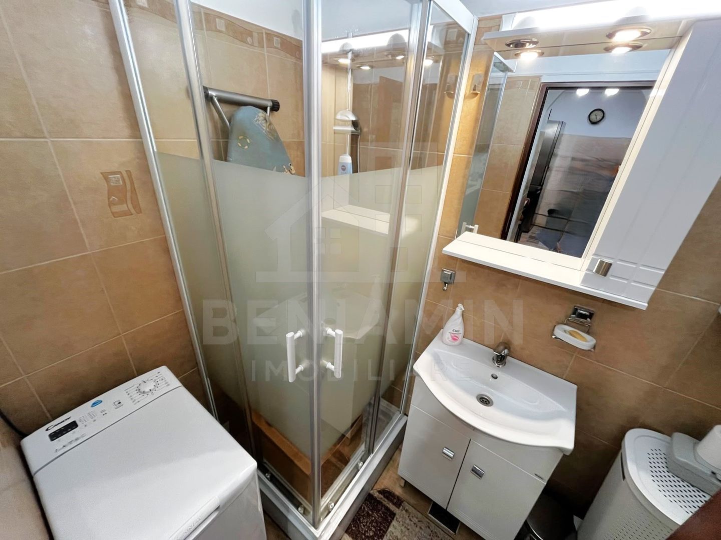 Apartament-2camere-decomandat-mobilat-utilat-centrala - Universitate - Poză 5