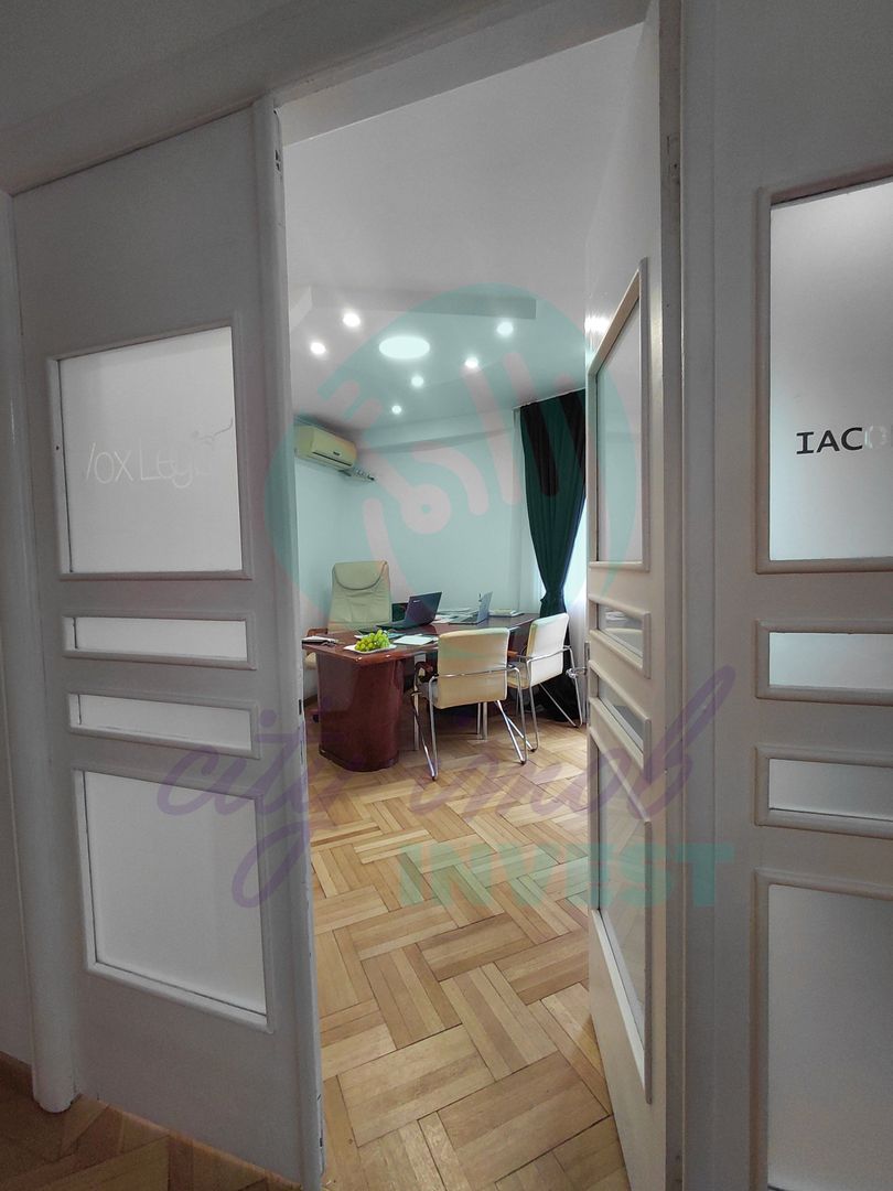 Interbelic 1934 | 4 camere, 4 balcoane, centrala | Piata Sf. Stefan - Poză 12