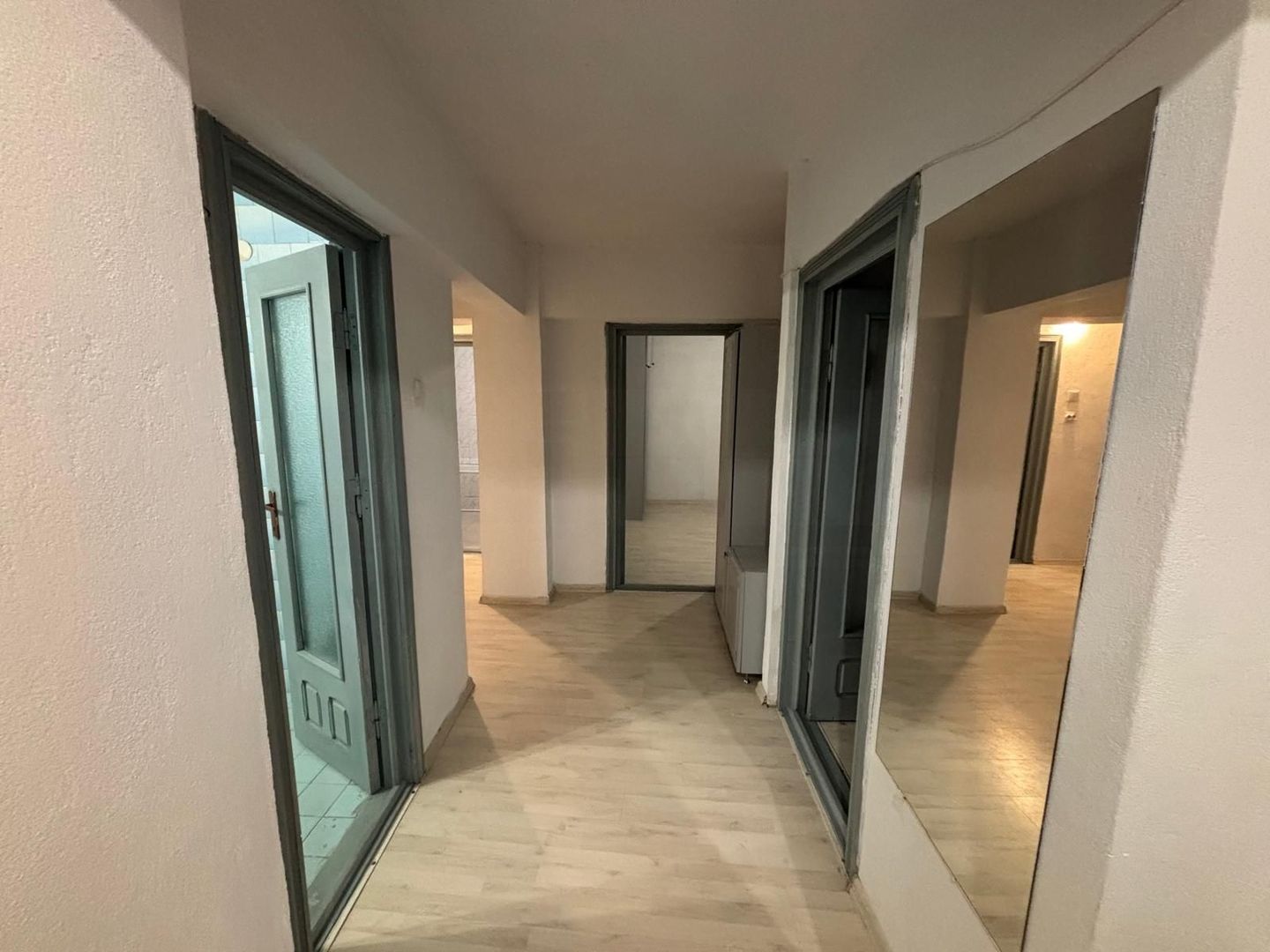 APARTAMENT 4 CAMERE | 84 MP | BOXĂ 40 MP+POD | 113 000 Euro | Suceava - Poză 16