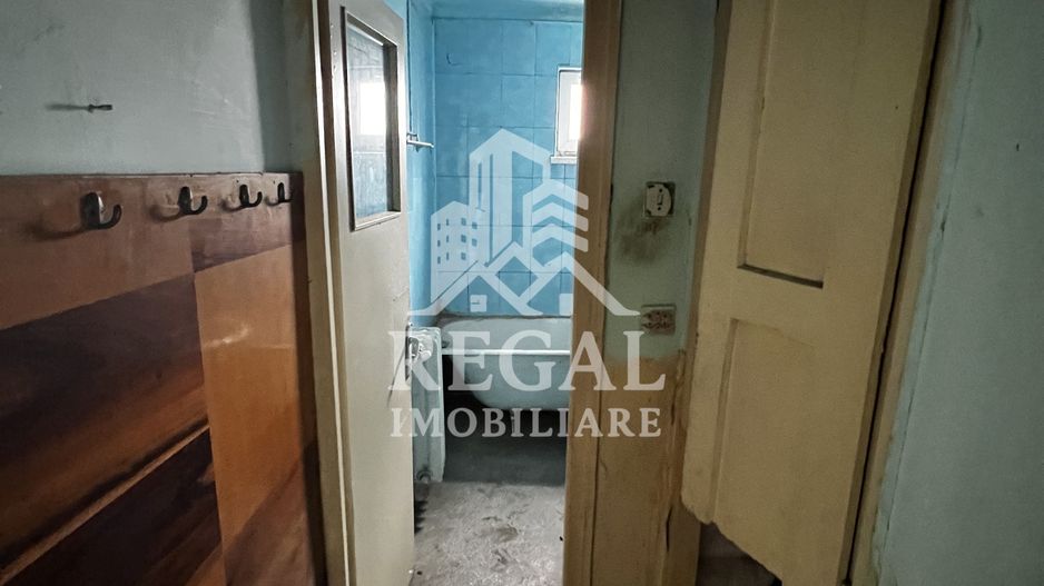Apartament 2 camere, decomandat – Micro 7, str. Eliberării - Poză 3