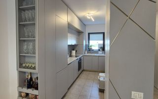 VANZARE VILA VOLUNTARI | 5 CAMERE | 150MP | MOBILATA-UTILATA | PARCARE - Poză 2