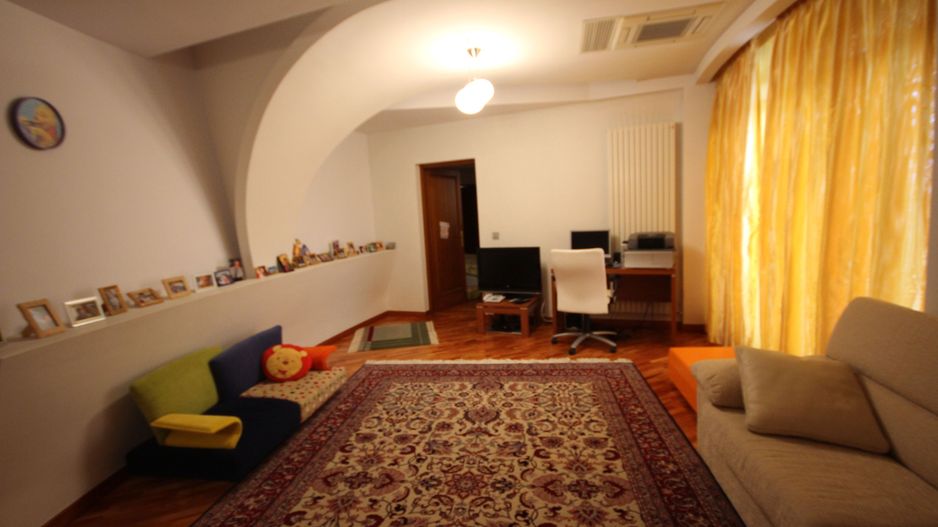 Casa pretabila birouri, camin de batrani - Poză 32