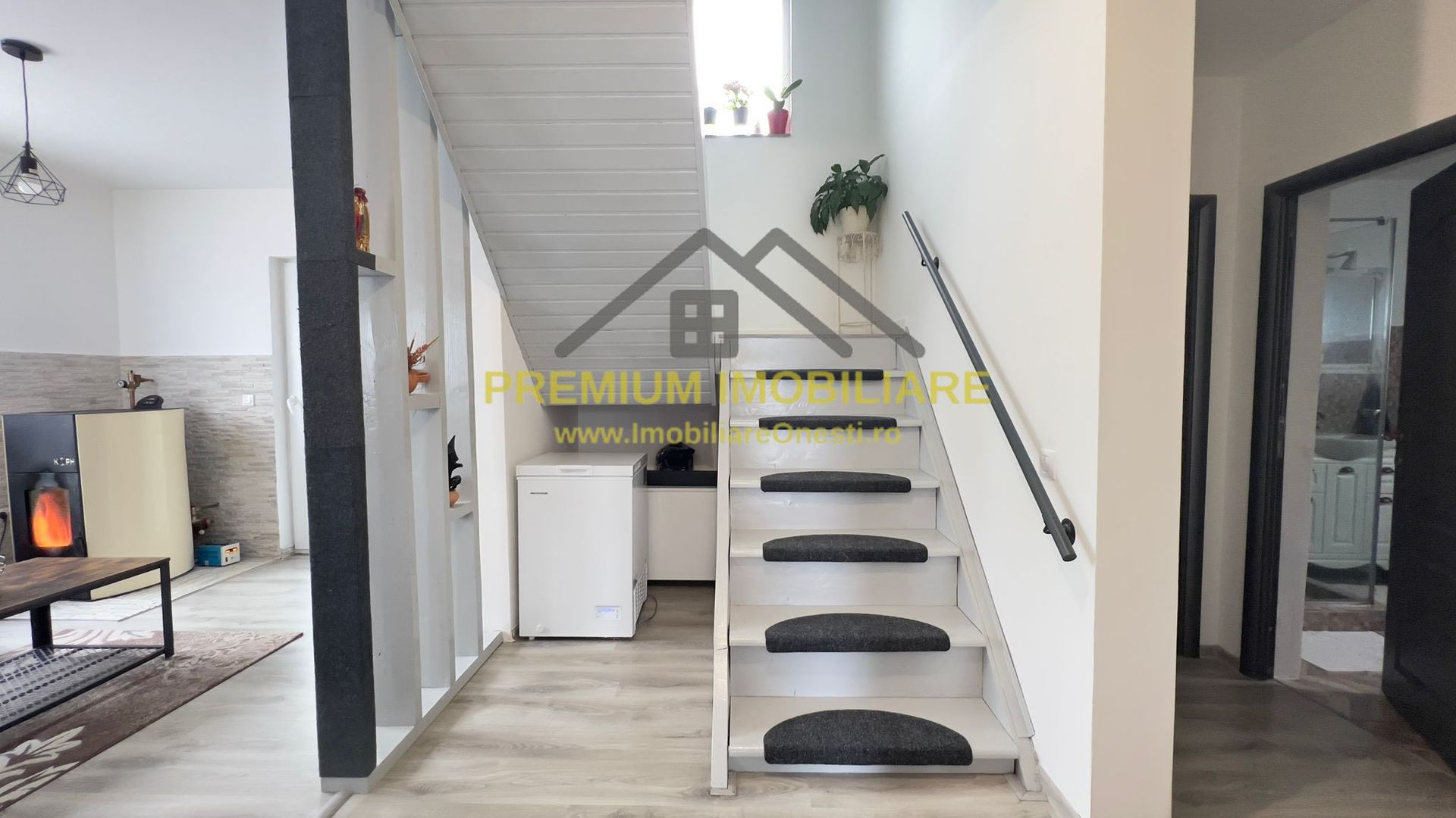 Vila de vanzare Onesti - Cartier Andrasesti - Poză 6