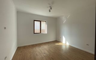 Casa individuala pe parter 160Mp -la asfalt-Ghiroda - Poză 4