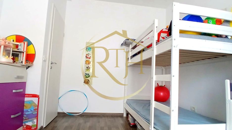 Oferim spre vânzare un apartament deosebit cu 3 camere, în zona Buziașului! - Poză 10