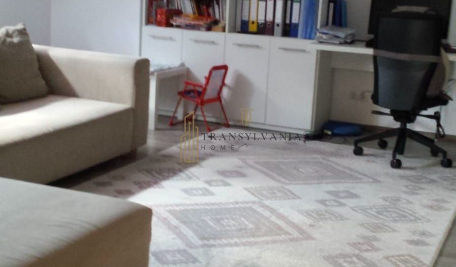 Apartament 3 camere, decomandat - Poză 1