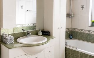 De vânzare apartament 3 camere decomandat, complet mobilat și utilat – - Poză 5
