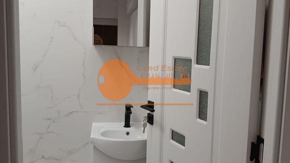 Apartament cu 3 camere in zona Pacii-Apusului - Poză 17