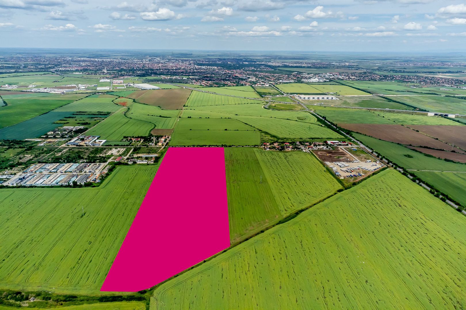 Teren cu PUZ ideal pentru parc logistic și de servicii - Poză 2