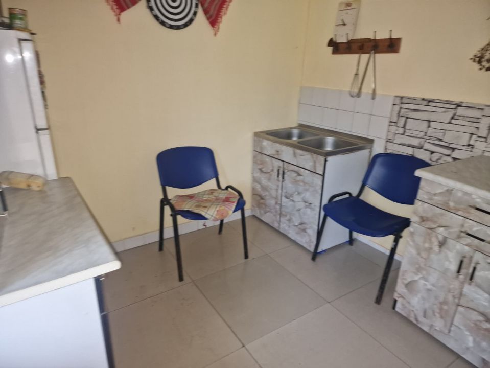 Gospodărie completă și spațioasă -Lunca Corbului- Ciesti! - Poză 13