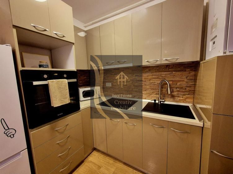 Garsonieră modernă și spațioasă - Poză 11