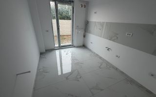 AP. 2 CAMERE- CURTE 40 MP, CENTRALA PROPRIE, PARCARE , COMISION 0% - Poză 4