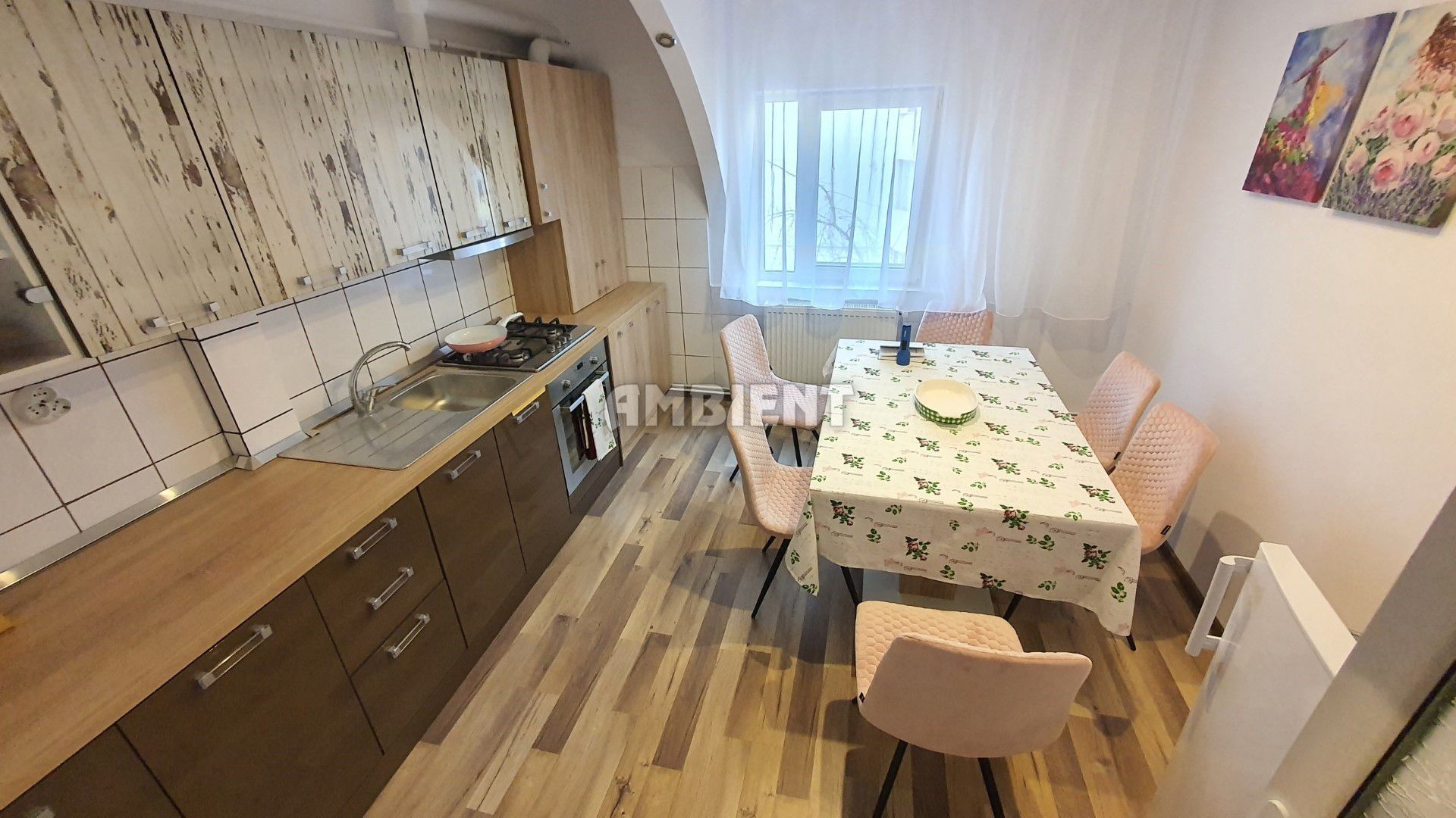 DE ÎNCHIRIAT - Apartament 2 camere, mobilat si utilat, zona TRAIAN; - Poză 1